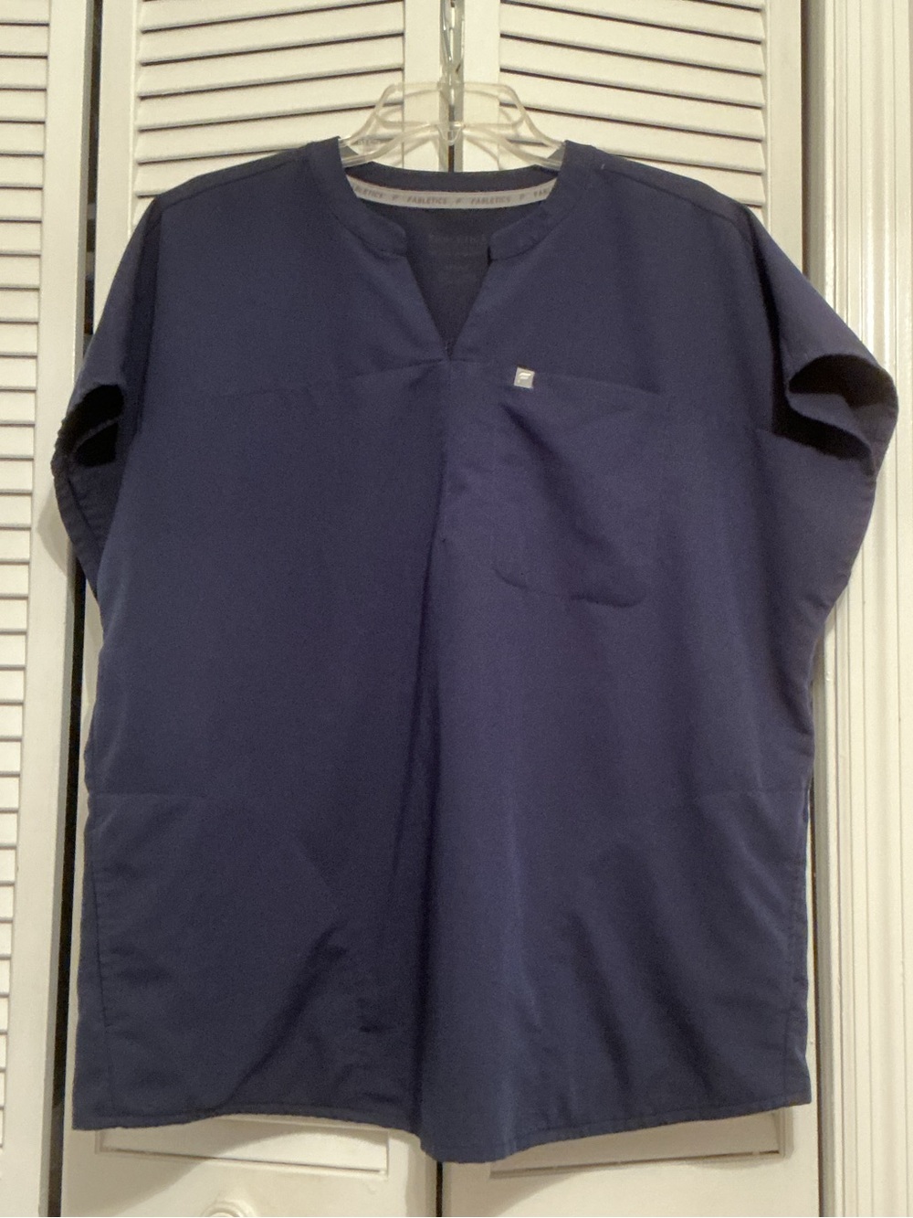 Fabletics Evolve Oversized Scrub Top, Navy XXL (1X)